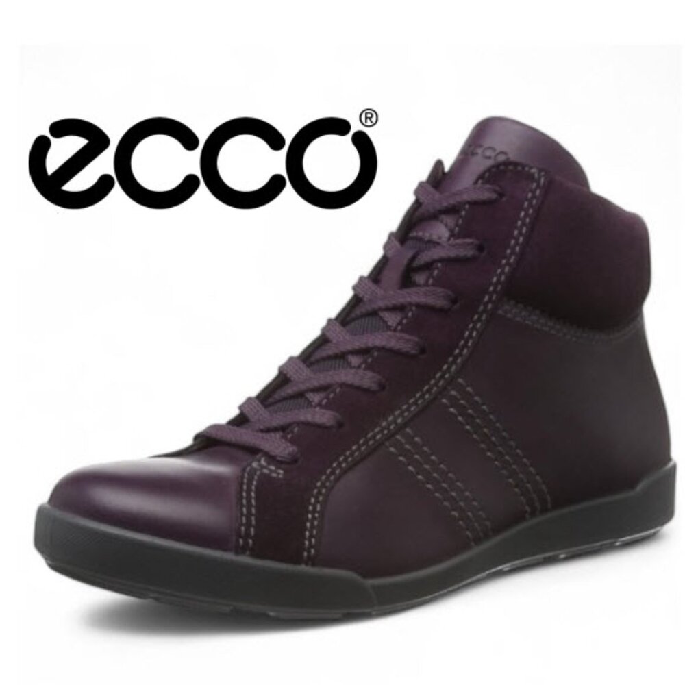 Ecco Women's Ankle Boots in Purple
